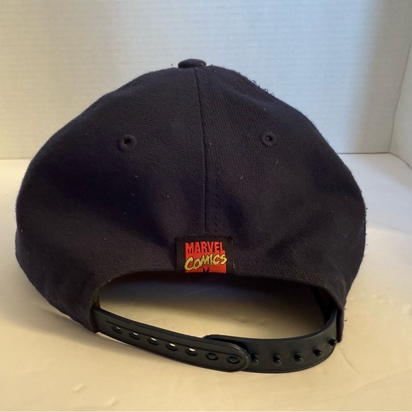 Marvel Black and White Adjustable Cap - Picture 3 of 6